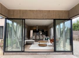 Moderna y espectacular casa en Maitencillo，位于迈滕西约的酒店