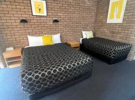 Cessnock Vintage motor inn