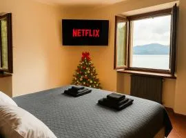 Stresa vista lago con CINEMA e SPIAGGIA