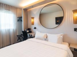 基利亚德西布里夫酒店，位于布里夫拉盖亚尔德的酒店