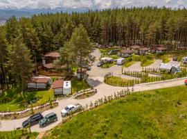 Къмпинг Alino Lake，位于Alino的豪华帐篷营地