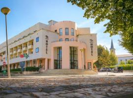 泰帕斯酒店，位于吉马良斯的酒店