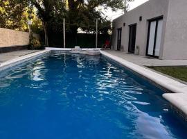 Piccolo Posto，位于内乌肯的酒店