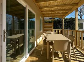 Volare Camp in Villaggio San Francesco，位于杜纳维德的酒店