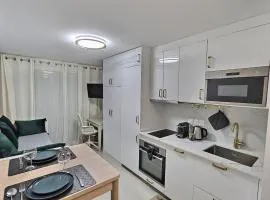 Small Mezzanine Loft Modern & Bright