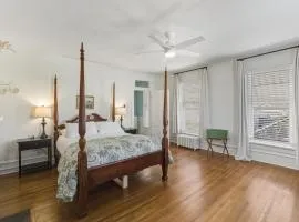 Riverside Ginkgo House