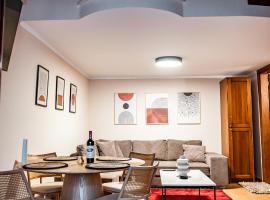 Tollmere Hospitality Λύχνος suite，位于莱瓦贾的酒店