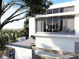 Pacific Ocean by Higgins Way，位于帕西菲卡的酒店