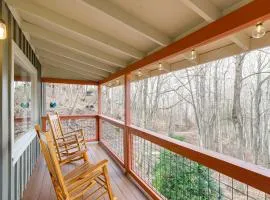 Quiet Family Cabin in Balsam Hike, Ski, Explore