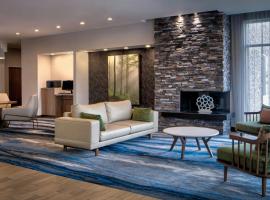 俄克拉荷马市育空费尔菲尔德套房酒店，位于育空的酒店