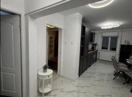 Nest by Stefan，位于德罗贝塔-塞维林堡的酒店