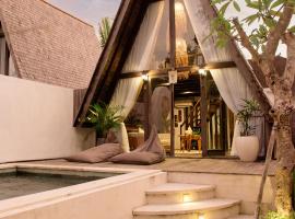 Private villa 1 bedrooms Kaba-kaba tabanan，位于Kapal的酒店