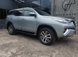 IQ Tour and Travel Car Rental