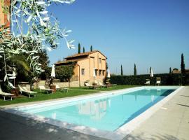 Apartment in Tuscany near Lake Trasimeno，位于Strada的酒店