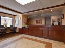 Quality Inn & Suites Williamsport，位于威廉波特的酒店