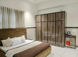 Primrose Hotel，位于Murthal的酒店