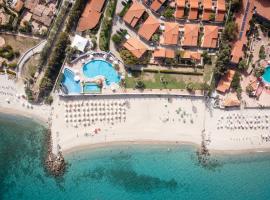 卡拉佩特罗萨度假酒店，位于帕尔盖利亚的酒店