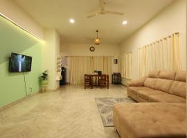 Rostel by Elephant House - Designed for working professionals A premium bungalow with limited 3 & 5 shared curated privacy pods，位于浦那的青旅