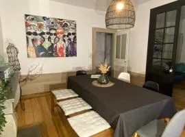 Le Breuil - Spacieux, Chaleureux, Emplacement Idéal