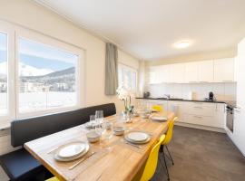 Charming Apartment in St Moritz，位于圣莫里茨的海滩酒店