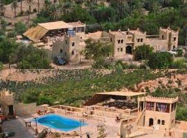 Auberge jawahir aguerd paradise valley，位于Aguerd的酒店