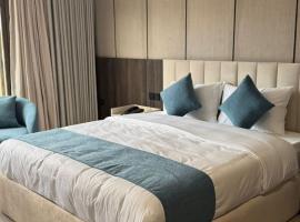 Quiet Night Hotel，位于欧拉的酒店