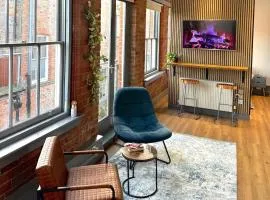 Stylish City Penthouse Getaway