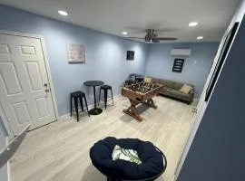 Bay Breeze Escape - 3BR Home with Game Room, Huge Backyard, Patio & Minutes from Boardwalk