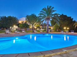 Villa Maganuco Park - Pool, Sea and Garden，位于莫迪卡的酒店