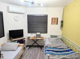 Laundry Design House 妙典駅6分，位于市川市的酒店