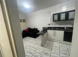 Apartamento para 5 pessoas a 5 minutos da UFAL, shopping e centro，位于阿拉皮拉卡的酒店