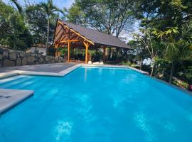 Beach resort playa Leona，位于Gigantes的酒店