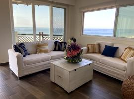 VIVO 2 Bedroom Ocean Front Condo 180 degree ocean views，位于埃斯孔迪多港的分契式公寓