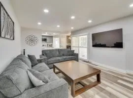 2 Mi to UC Merced Modern Home with Private Yard