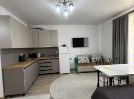 Raduga West Apartments