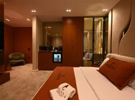 Solana Sky Pool Boutique Hotel - Golf View