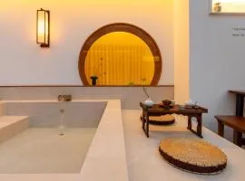 Toyu Ryokan Hotel