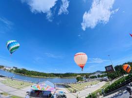 Ý Nhi House，位于大叻的酒店