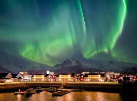 Rorbuene Svolv&aelig;r Havn，位于斯沃尔韦尔的木屋