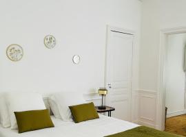 Les Appartements Porte Mars Reims Gare Centre，位于兰斯的酒店