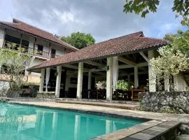 Covehill Green Resort