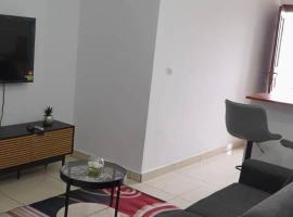 DS Residence509，位于Bingerville的酒店