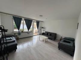 Ferienwohnung Monteurwohnung Business Appartement Langenfeld，位于Gladbach的酒店