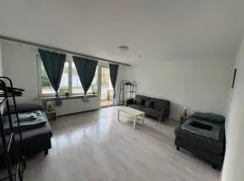 Ferienwohnung Monteurwohnung Business Appartement Langenfeld