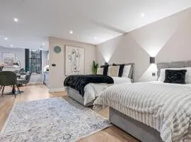 Studio Seven - Leeds City Centre