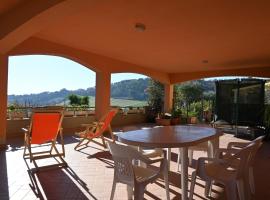 Trilocale con vista a Sirolo，位于马西尼亚诺的酒店