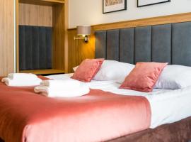 Leśny Dwór Karpacz Piekarnia Mio Padre Restauracja Mamma Mia，位于卡尔帕奇的酒店