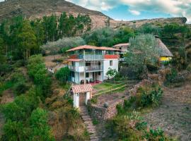 Ninakancha - centro de retiro y sanación，位于Coya的酒店