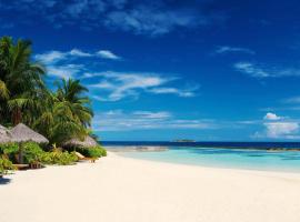 STUDIOS DEL CARIBE APARTHOTEL Pool - BAVARO Beach - WIFI - PARKING，位于蓬塔卡纳的酒店