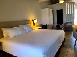 Villa King Deluxe Plus at Boundless Bliss Hotel，位于Raphune的酒店